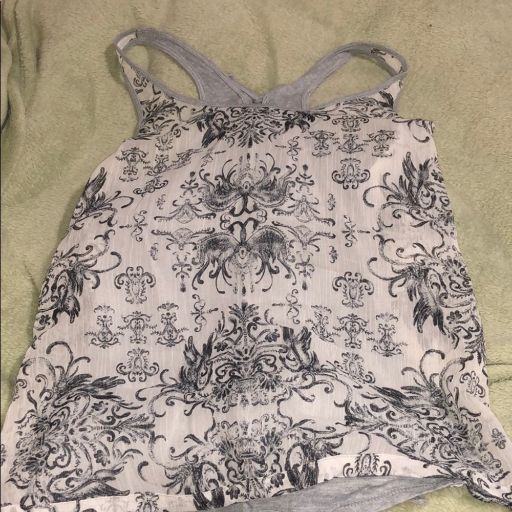 Princess Vera Wang lace back tank top